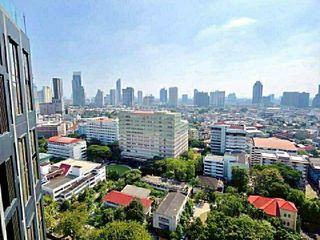 Condo en alquiler de 1 habitaciones en Khlong San, Bangkok