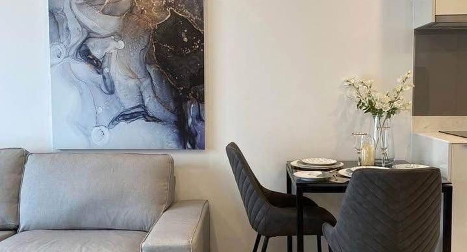 Condo en alquiler de 2 habitaciones en Bang Na, Bangkok