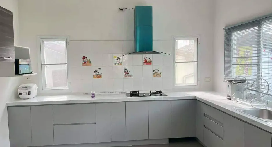 For rent 3 bedrooms house in Saraphi, Chiang Mai