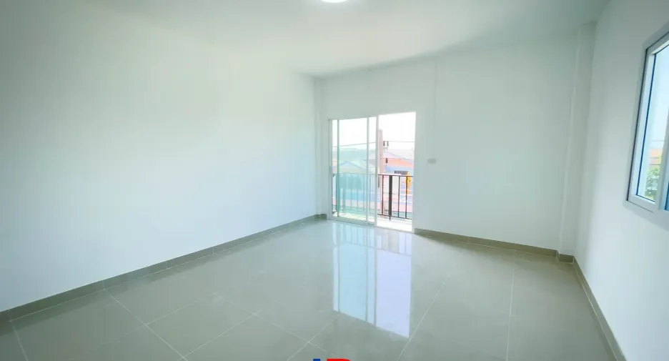 出售 2 卧室 独立屋 在 Sam Phran, Nakhon Pathom