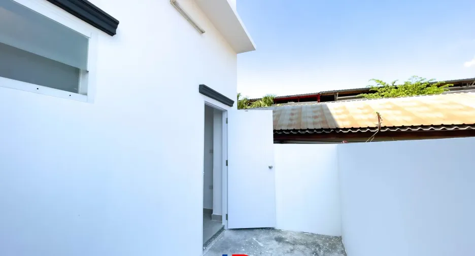 出售 2 卧室 独立屋 在 Sam Phran, Nakhon Pathom