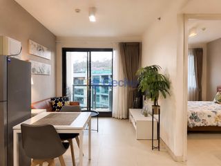 Condo en alquiler de 1 habitaciones en Bang Lamung, Chonburi