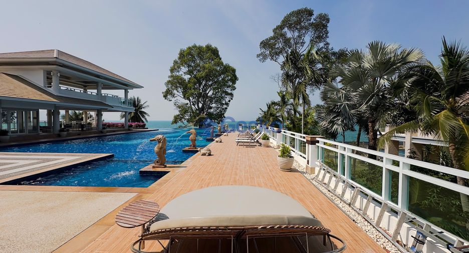 Casa en venta de 4 habitaciones en Sattahip, Chonburi