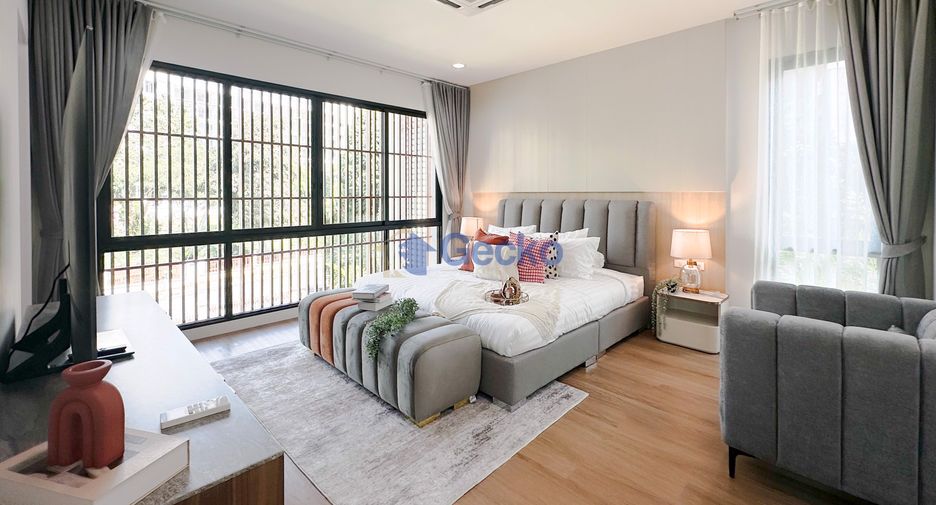 Casa en venta de 4 habitaciones en Sattahip, Chonburi