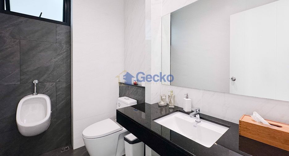 Casa en venta de 4 habitaciones en Sattahip, Chonburi