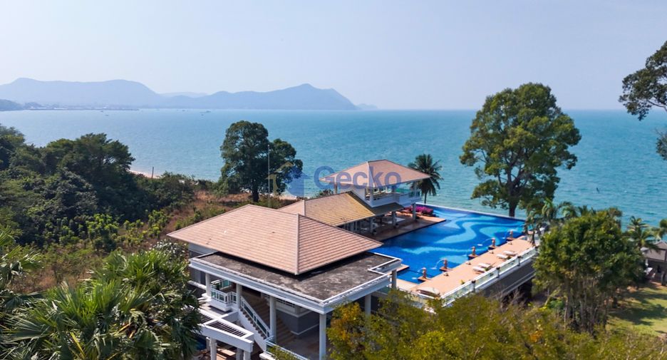 Casa en venta de 4 habitaciones en Sattahip, Chonburi