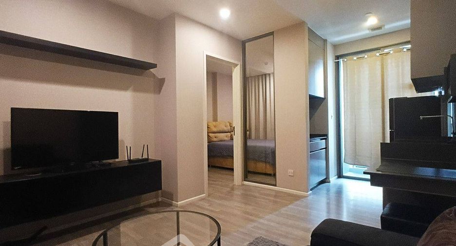 For sale 1 Beds condo in Khlong Toei, Bangkok