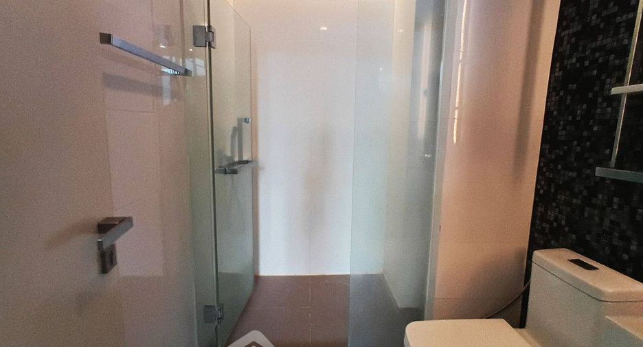 For sale 1 Beds condo in Khlong Toei, Bangkok