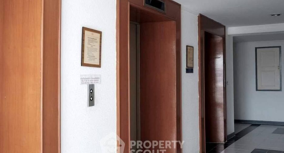 For rent 2 bedrooms condo in Suan Luang, Bangkok