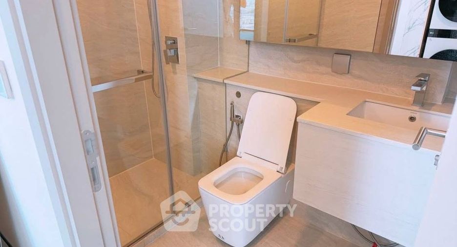 For rent and for sale 3 bedrooms condo in Watthana, Bangkok