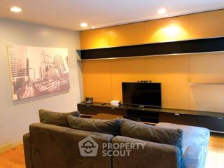 For rent 2 bedrooms condo in Bang Rak, Bangkok