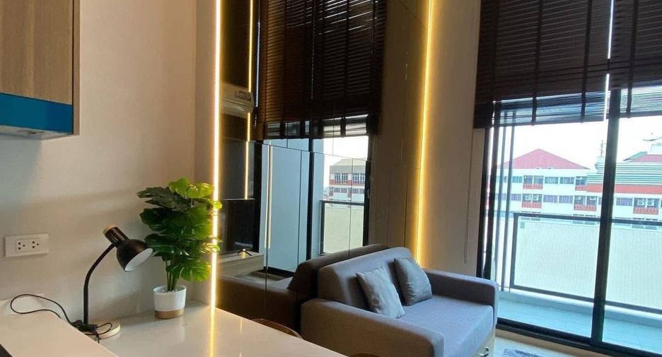 For rent 2 bedrooms condo in Chom Thong, Bangkok