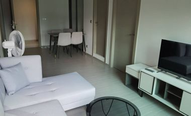 For rent 2 bedrooms condo in Huai Khwang, Bangkok