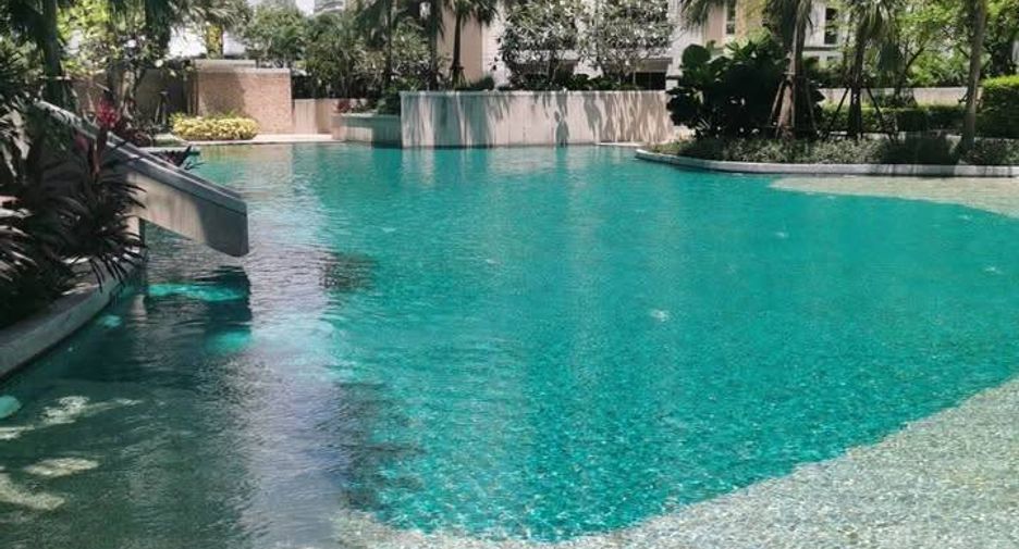 For sale 1 bed condo in Huai Khwang, Bangkok