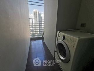 For sale 1 bed condo in Huai Khwang, Bangkok