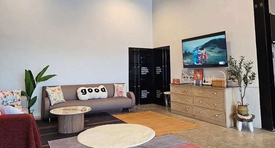 For rent and for sale 3 bedrooms villa in Huay Yai, Pattaya