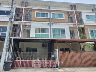 出售 4 卧室 联排别墅 在 Suan Luang, 曼谷