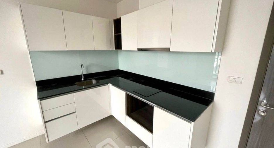 À vendre 1 chambre condo à Huai Khwang, Bangkok