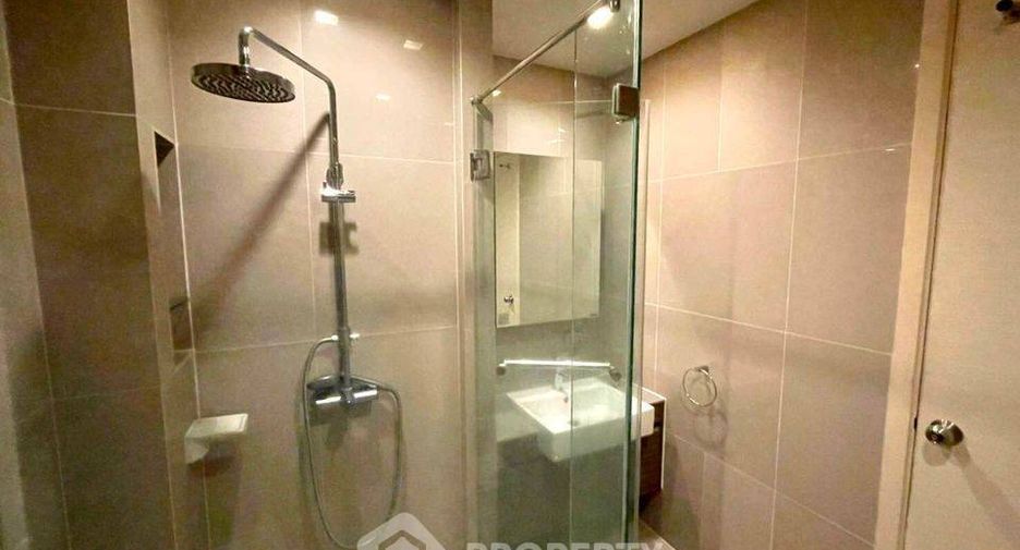 À vendre 1 chambre condo à Huai Khwang, Bangkok