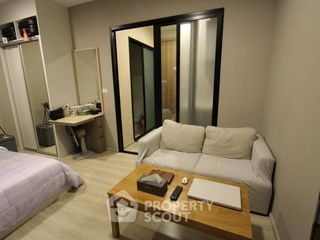 For sale 1 bed condo in Huai Khwang, Bangkok