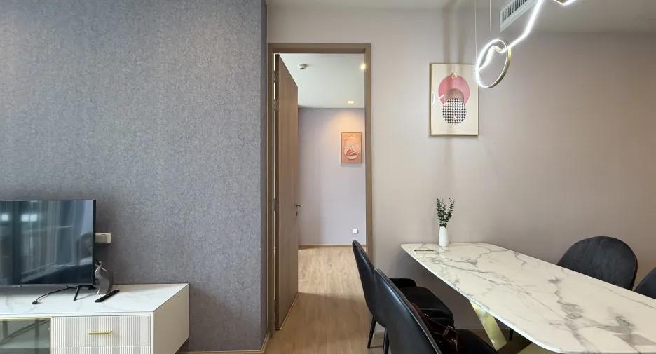 For rent 1 bed condo in Watthana, Bangkok