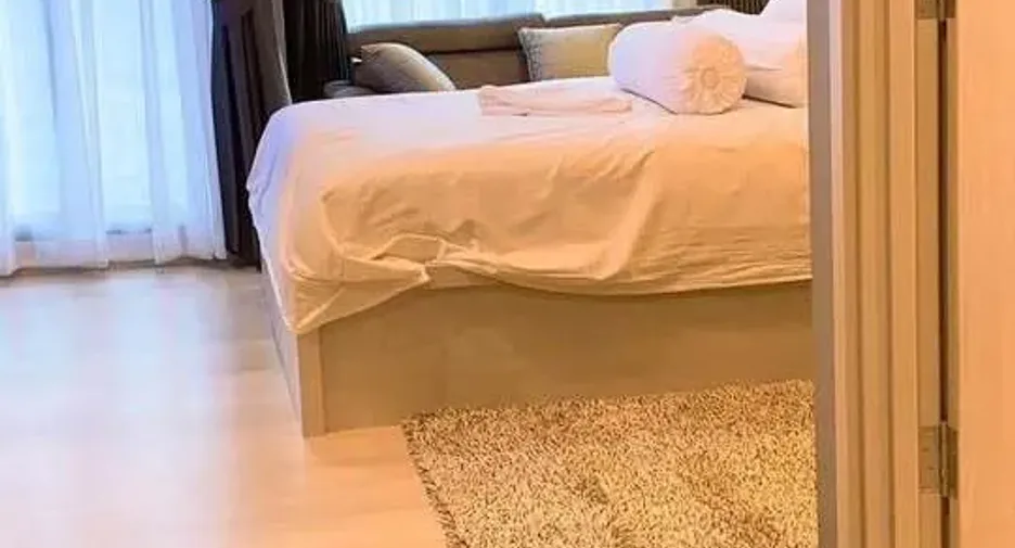 Wohnung zur Miete mit Studio in Pathum Wan, Bangkok
