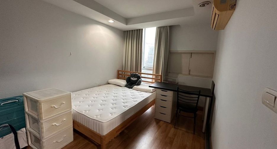 Wohnung zum Kauf mit 3 Zimmer in Din Daeng, Bangkok