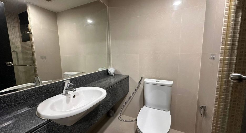 Wohnung zum Kauf mit 3 Zimmer in Din Daeng, Bangkok