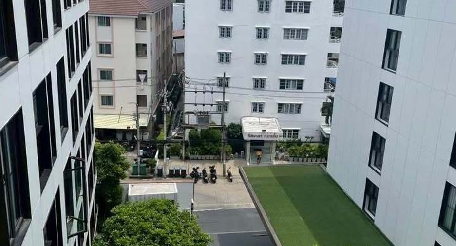Condo en alquiler de 1 habitaciones en Watthana, Bangkok