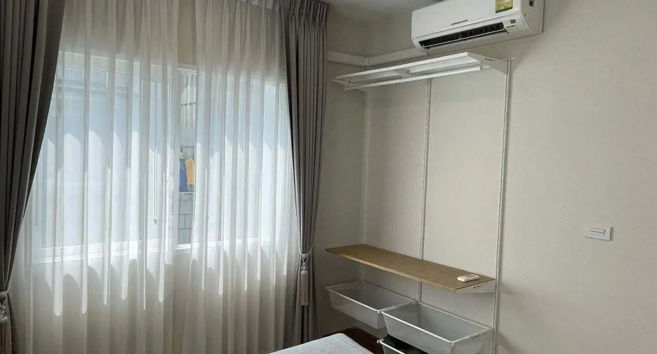For rent 4 bedrooms house in Prawet, Bangkok