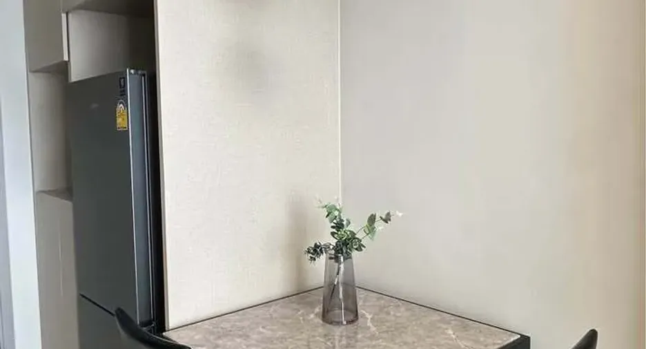 Condo en alquiler de 1 habitaciones en Bang Na, Bangkok