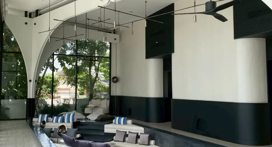 For rent studio condo in Khlong San, Bangkok