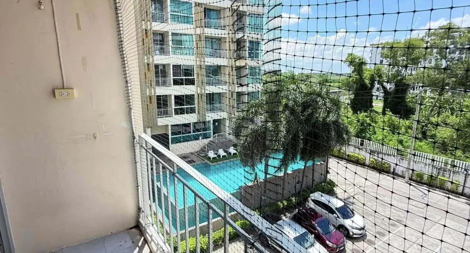 For sale 2 bedrooms condo in Bang Sao Thong, Samut Prakan