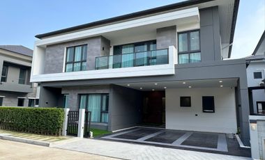 À louer 4 chambres maison à Bang Phli, Samut Prakan