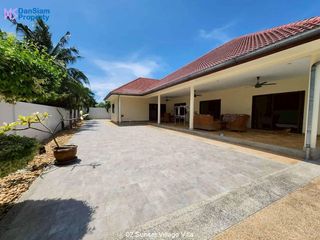 For sale 4 bedrooms villa in Hua Hin, Prachuap Khiri Khan