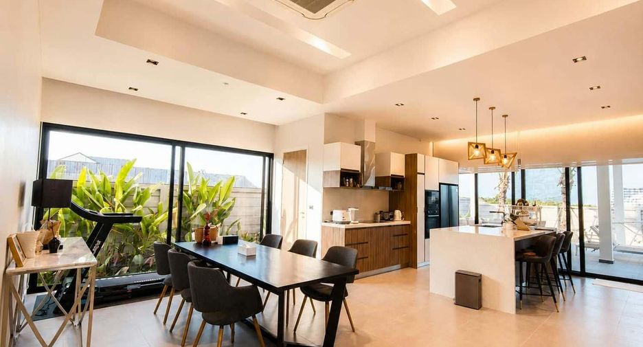 For sale 3 ベッドルーム villa in Hua Hin, Prachuap Khiri Khan