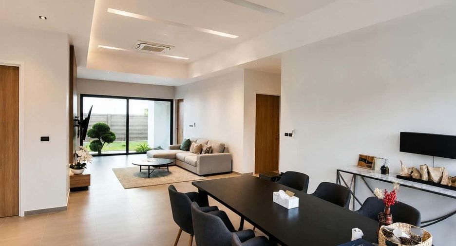 For sale 3 ベッドルーム villa in Hua Hin, Prachuap Khiri Khan
