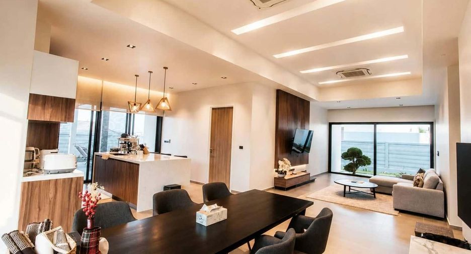 For sale 3 ベッドルーム villa in Hua Hin, Prachuap Khiri Khan