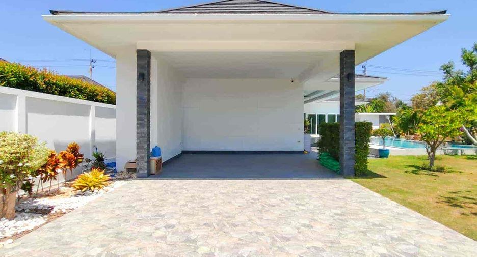 For sale 3 ベッドルーム villa in Hua Hin, Prachuap Khiri Khan