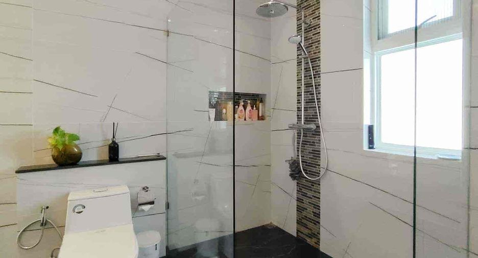 For sale 3 ベッドルーム villa in Hua Hin, Prachuap Khiri Khan