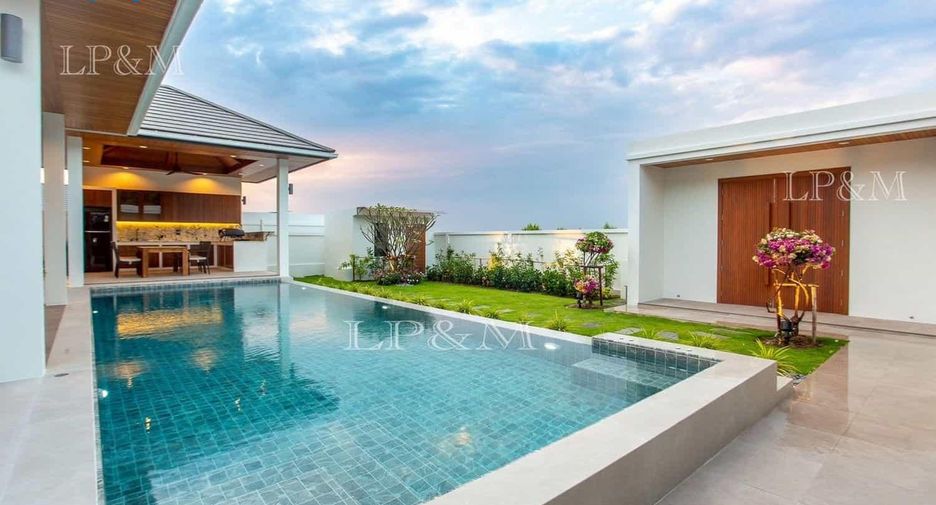 For sale 3 ベッドルーム villa in Hua Hin, Prachuap Khiri Khan