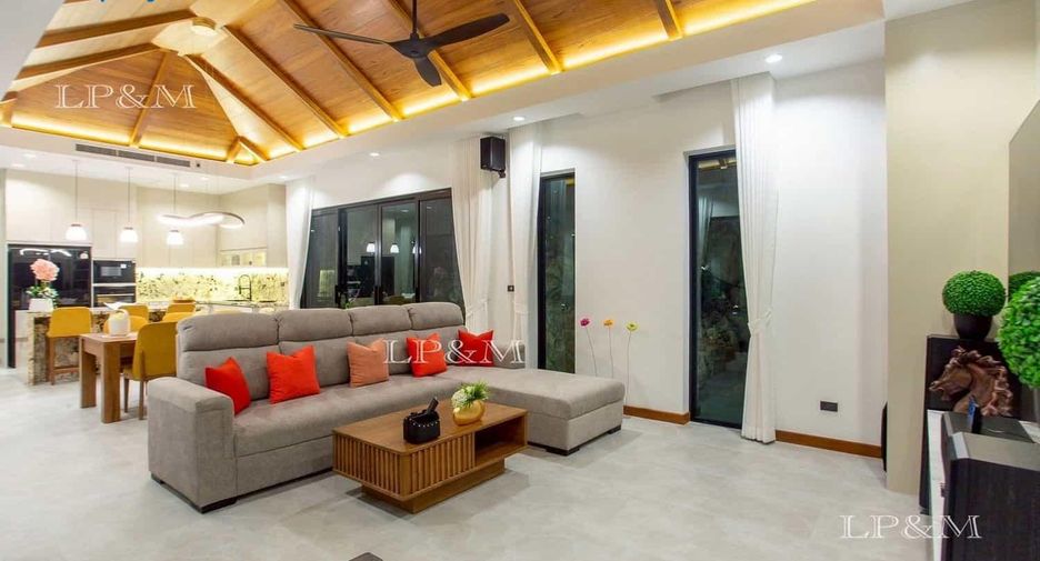 For sale 3 ベッドルーム villa in Hua Hin, Prachuap Khiri Khan