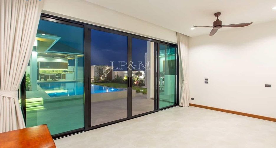 For sale 3 ベッドルーム villa in Hua Hin, Prachuap Khiri Khan