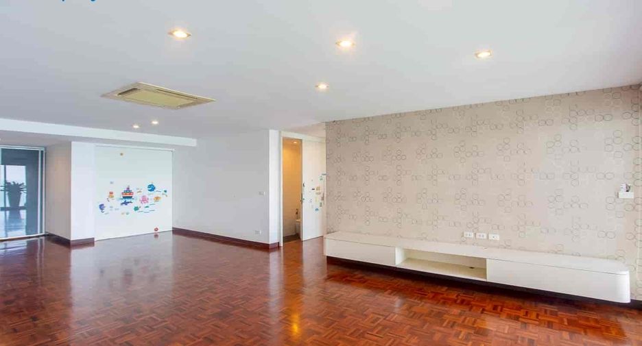 For sale 2 ベッドルーム condo in Cha Am, Phetchaburi