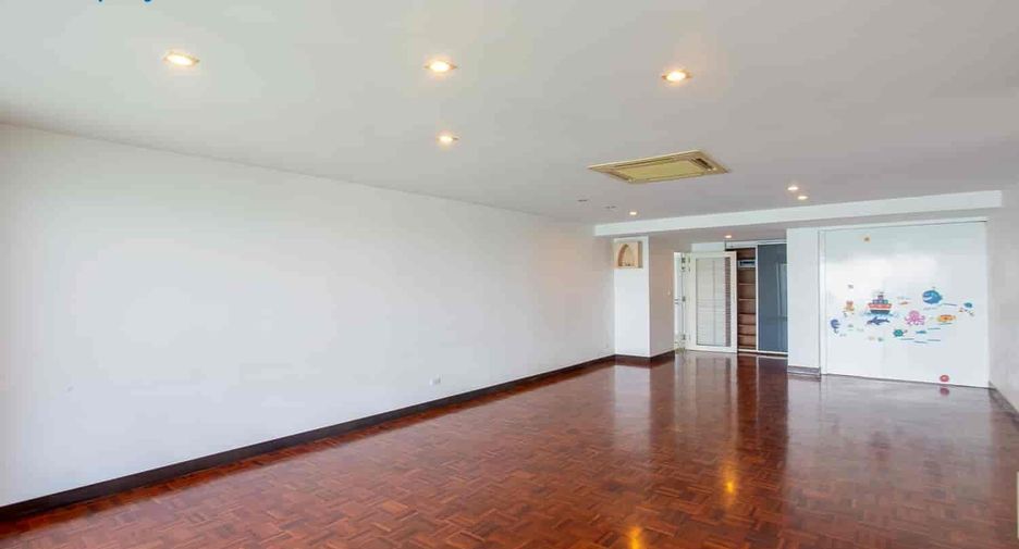 For sale 2 ベッドルーム condo in Cha Am, Phetchaburi