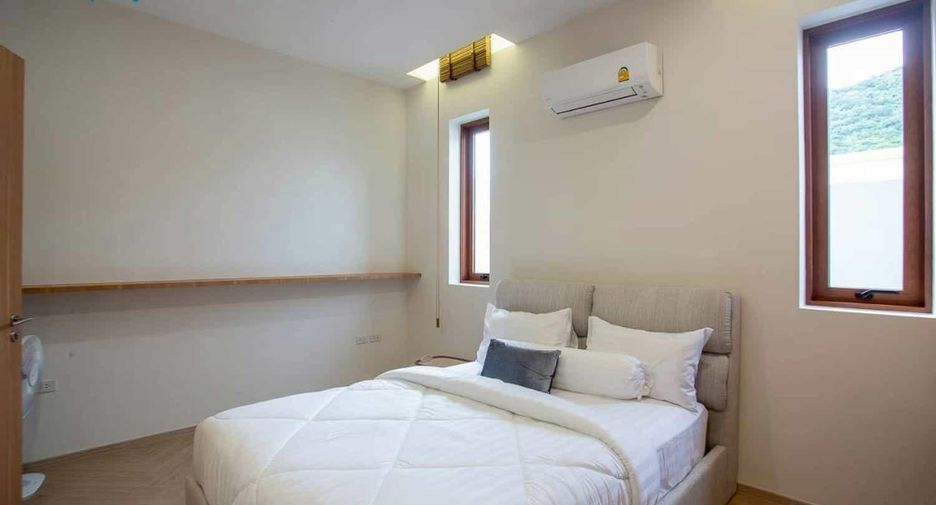 For sale 4 ベッドルーム villa in Hua Hin, Prachuap Khiri Khan