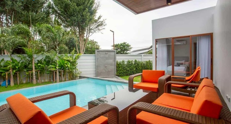 For sale 4 ベッドルーム villa in Hua Hin, Prachuap Khiri Khan