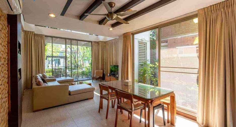For sale 3 ベッドルーム townhouse in Cha Am, Phetchaburi