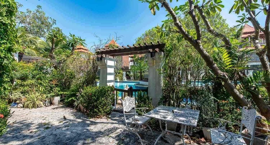 For sale 3 ベッドルーム townhouse in Cha Am, Phetchaburi