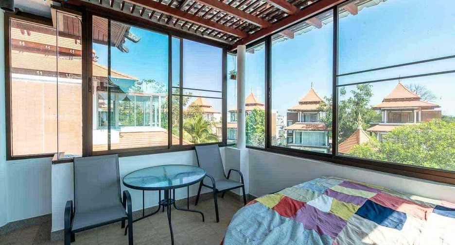 For sale 3 ベッドルーム townhouse in Cha Am, Phetchaburi